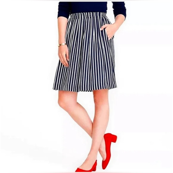 J. Crew Mercantile Black and Ivory (white) Striped Pleated Midi Skirt, Size 16 - Picture 2 of 7